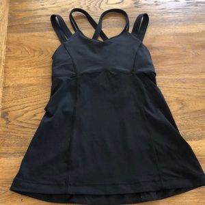 Lululemon workout top